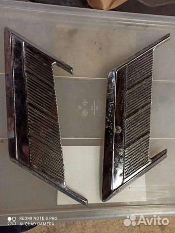 Накладки на задние стойки газ 24