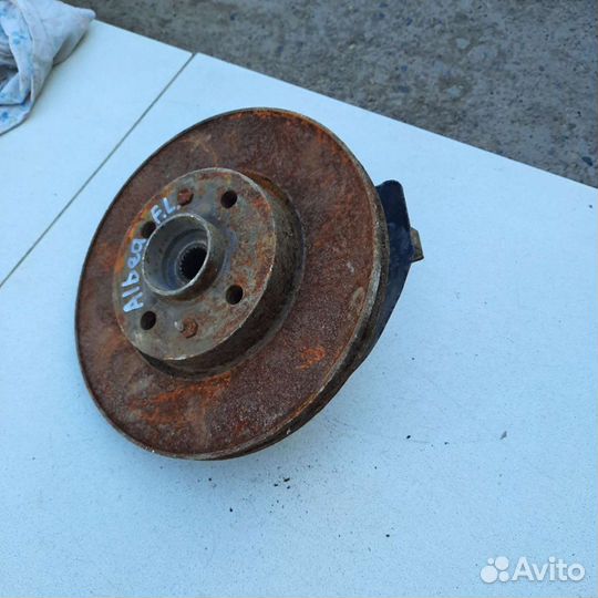 Поворотный кулак Fiat Albea FL