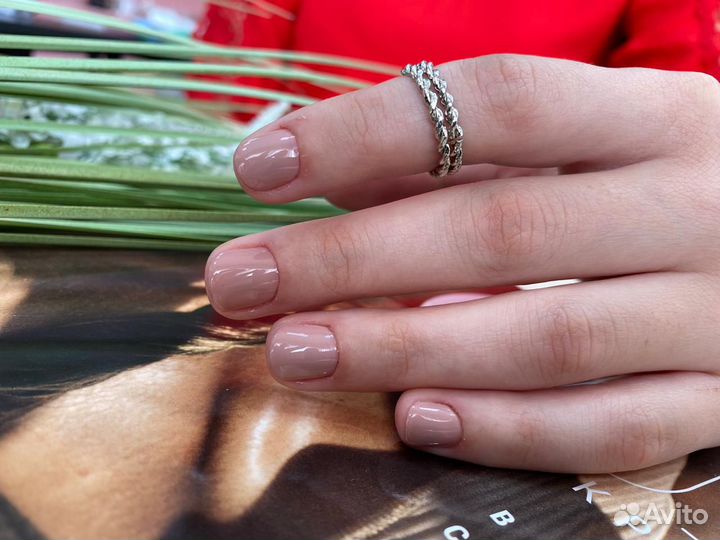 Маникюр, педикюр, наращивание шилак