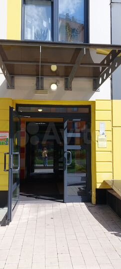 2-к. квартира, 46 м², 3/6 эт.