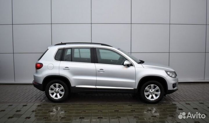 В разборе Volkwagen tiguan
