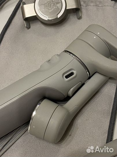 Стабилизатор для смартфона DJI Osmo Mobile 5 серый