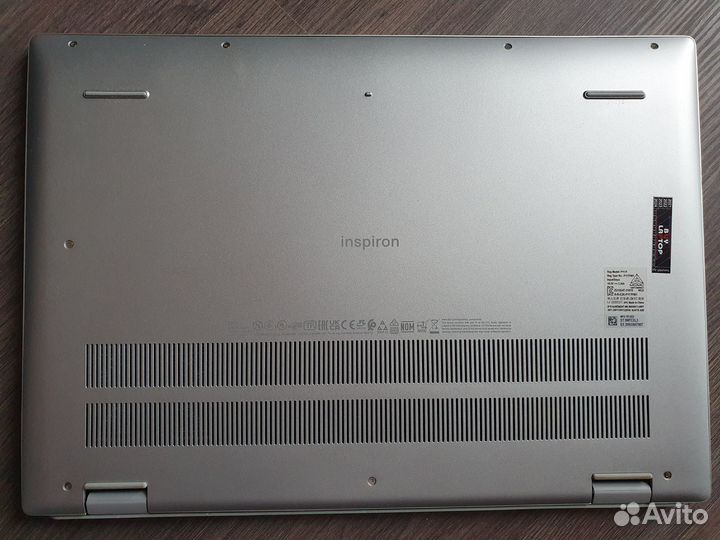 Dell Inspiron 5620 (P117F)