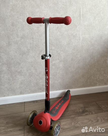 Самокат трехколесный globber