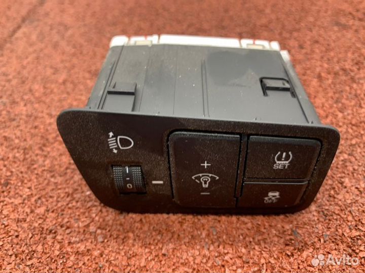 Блок кнопок Hyundai Solaris 2 1.6 G4FG 2018