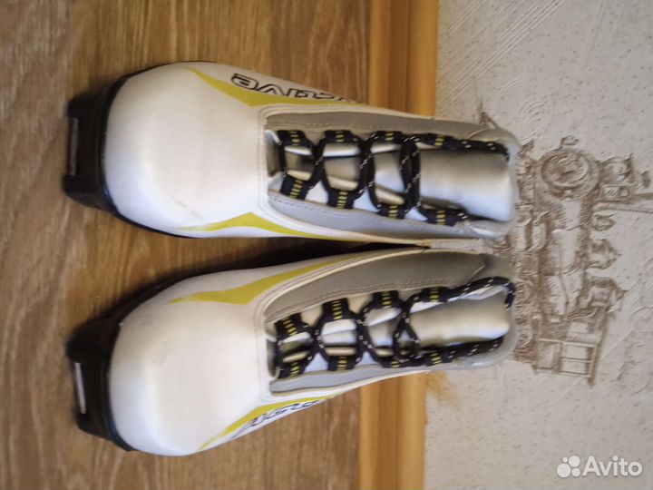 Лыжные ботинки Larsen Active