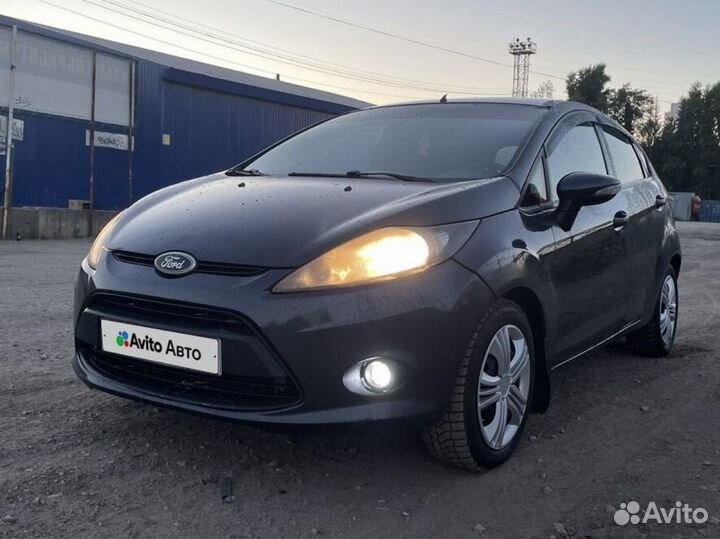 Ford Fiesta 1.2 МТ, 2009, 200 000 км