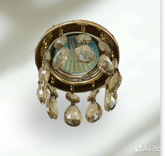 Светильник потолочный, три штуки