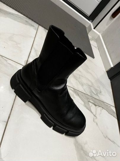 Ботинки женские