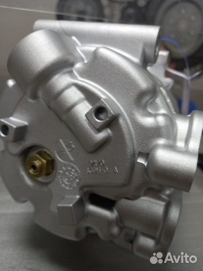 Компрессор кондиционера Ford mondeo 4 2.0 2008г