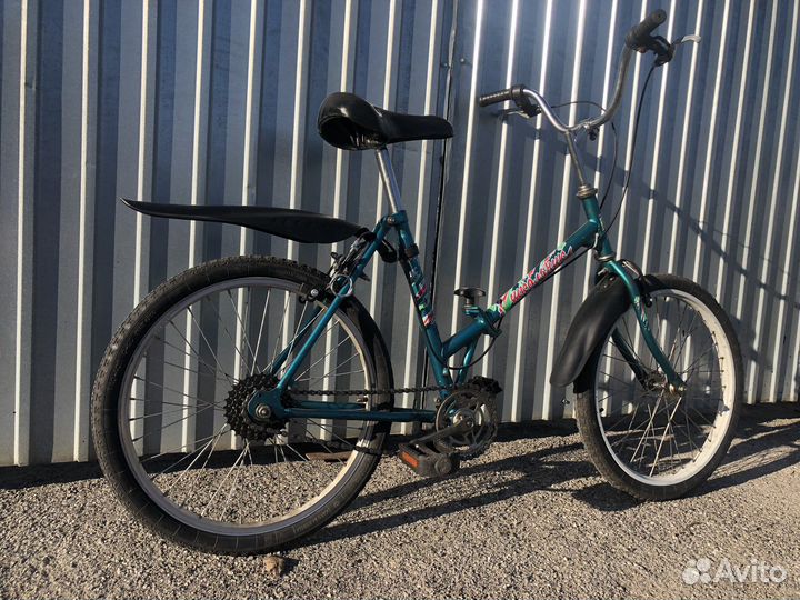 Велосипед школьник в хорошем состоянии