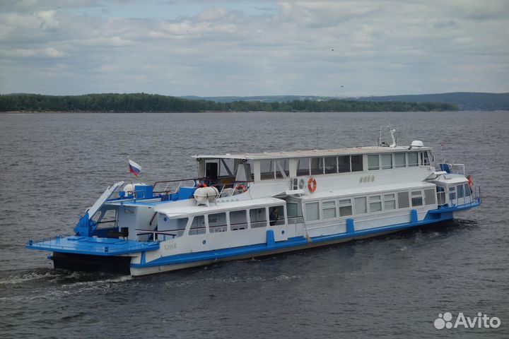 Аренда теплохода