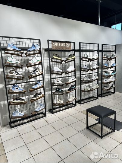 Готовый бизнес. Магазин кроссовок 