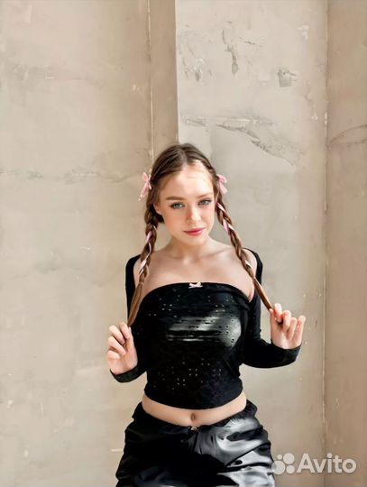 Топ y2k с рукавами