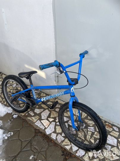 Трюковой велосипед BMX