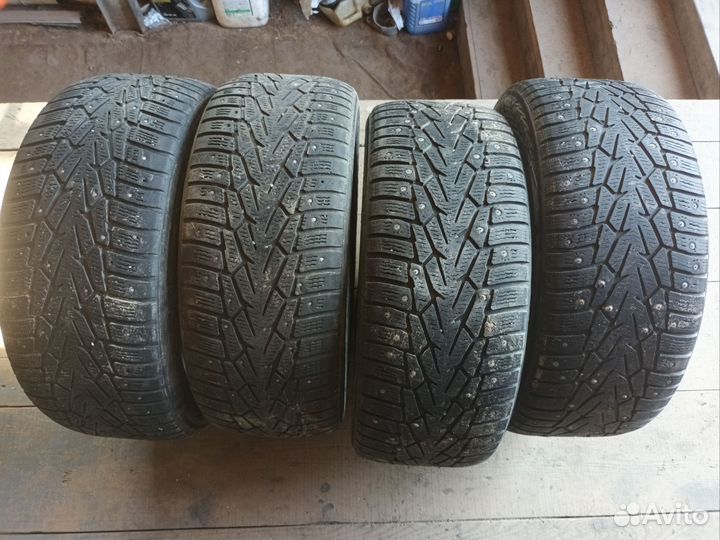 Nokian Tyres Hakkapeliitta 7 235/55 R17