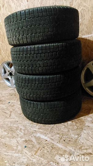 Колпачки на литые диски mercedes