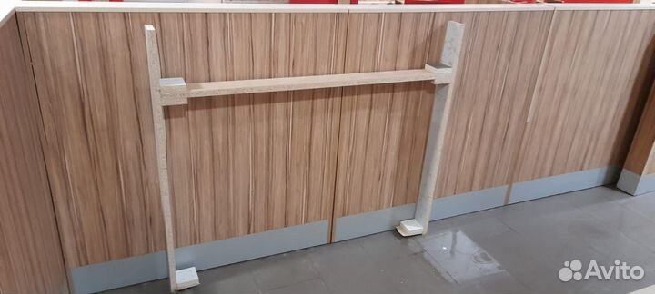 Перегородки зонирование кафе