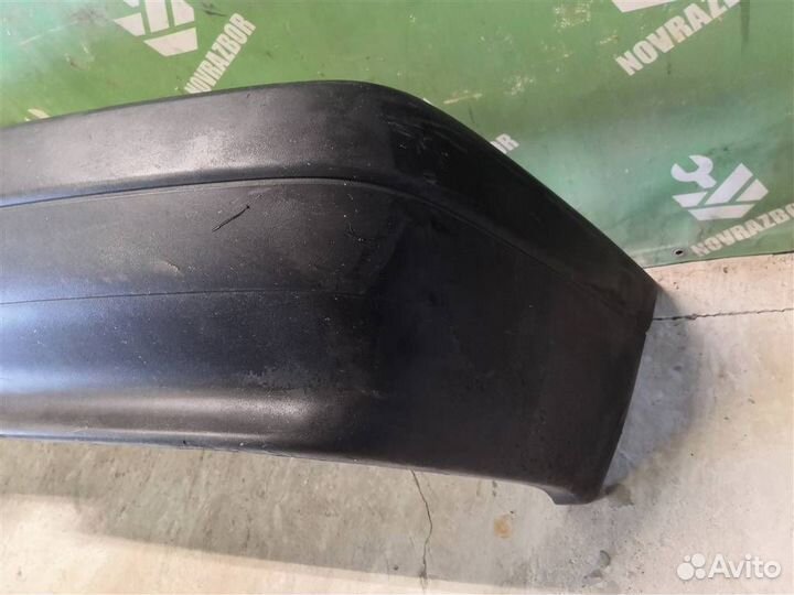 Бампер задний Ауди 80 90 Б3
