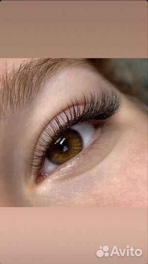 Наращивание ресниц модель ЖК 