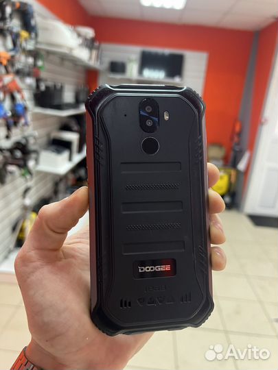 DOOGEE S40 Lite, 2/16 ГБ