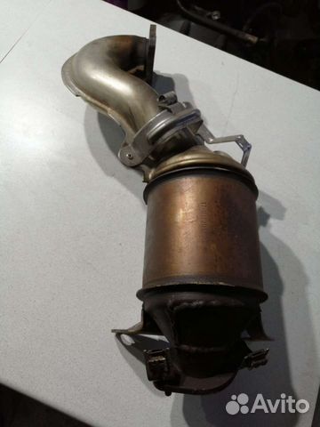 Приемная труба отработанных газов VW Jetta 6