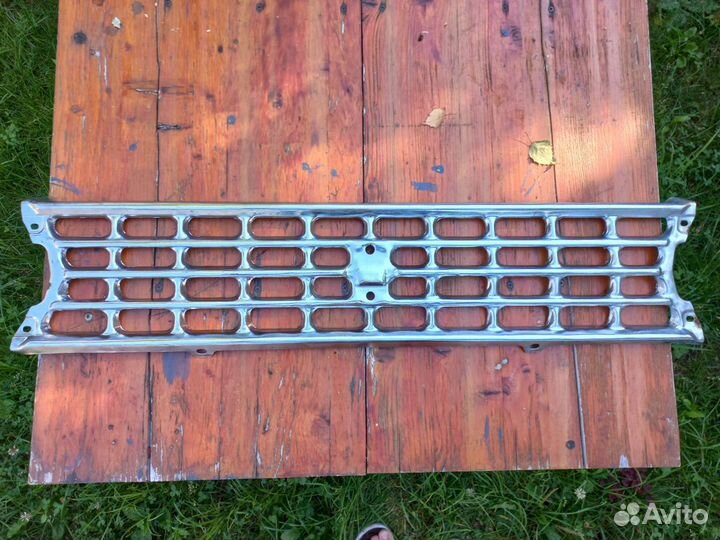 Радиаторная решетка на москвич