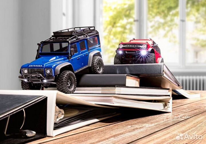 Traxxas TRX-4M 1/18 LR defender crawler RTR