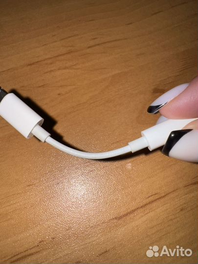 Переходник Apple Lightning to 3,5mm