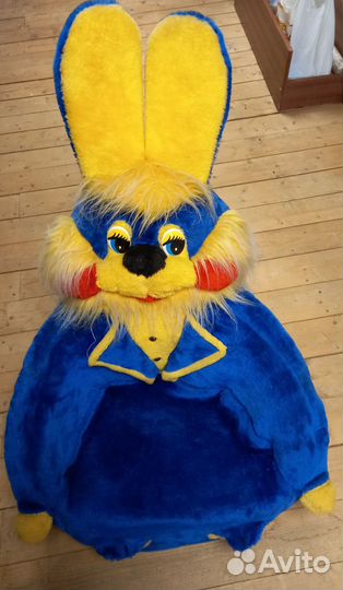 Продаю мягкий стул заяц