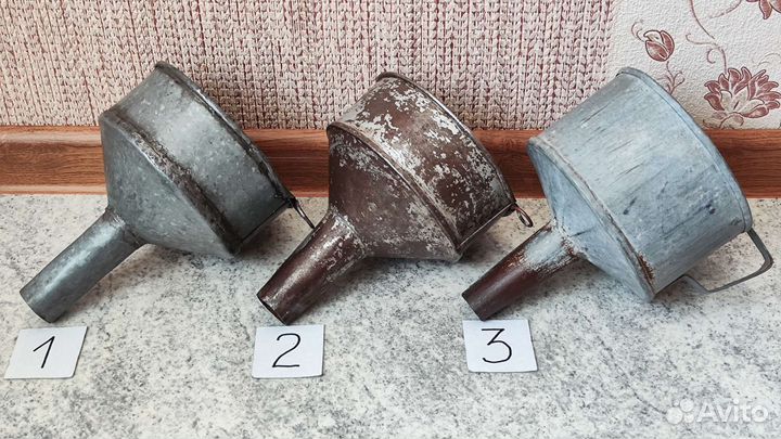 Воронка с сетчатым фильтром большая металлическая