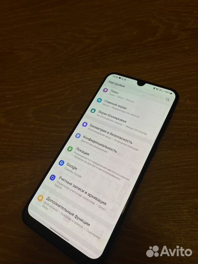 Samsung Galaxy A50, 4/64 ГБ