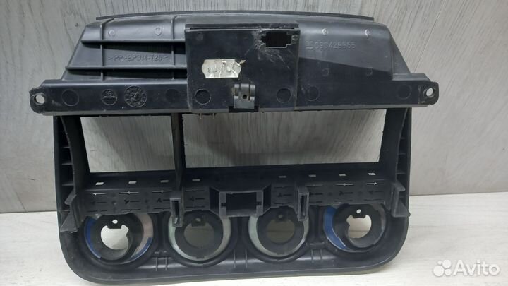 Накладка центральной консоли Opel Omega B