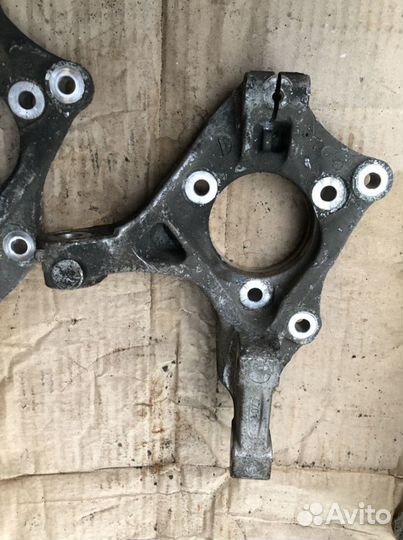 Кулак поворотный цапфа передний Cruze Astra j