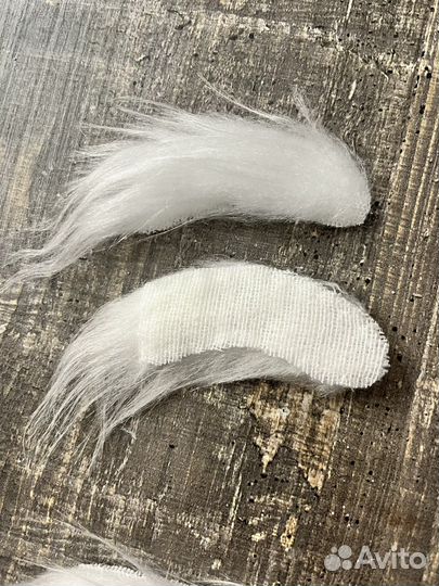 Усы и брови Деда Мороза