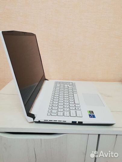 MSI Sword 15 A11UE-271XRU i7-11800H/3060/16