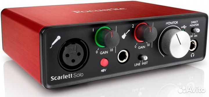 Аудиоинтерфейс Focusrite 2i2
