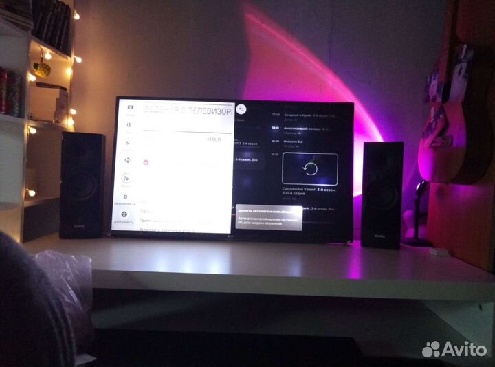 Телевизор LG 42 full HD smart TV