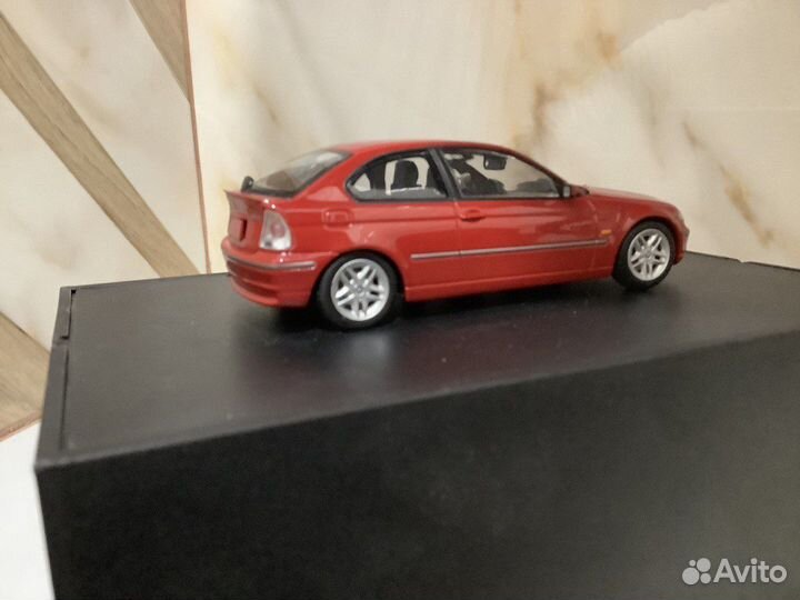 Mercedes Benz SL 65 AMG R230 1:43 Minichamps