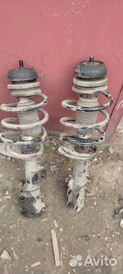 Стойки передние для мерседес виано 2009 года