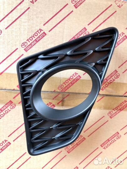 Рамка птф передняя правая Lexus Gs 2012-2015