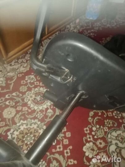 Компьютерное кресло на запчасти