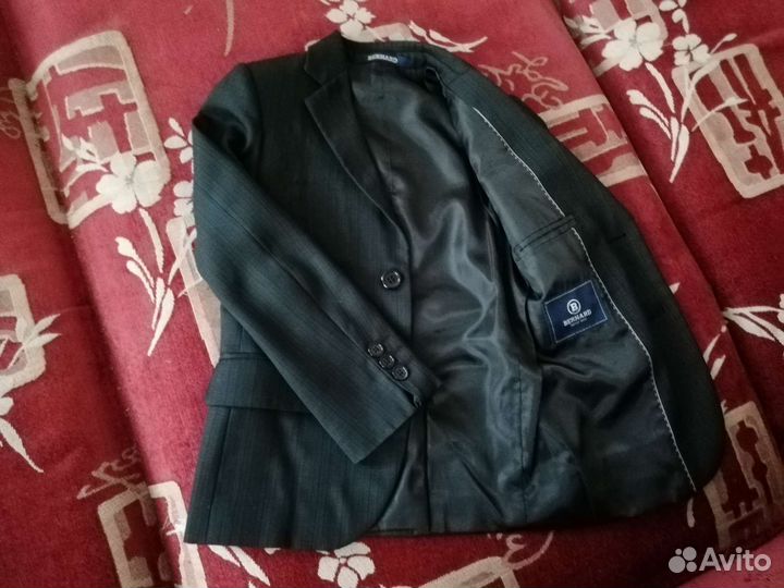 Школьный пиджак
