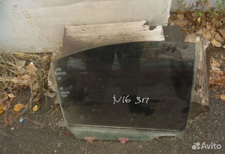 Задние стекла двери Ниссан Альмера n16