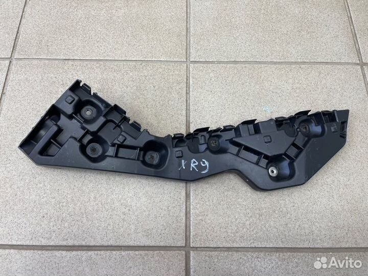 Кронштейн бампера задний правый LADA X-Ray