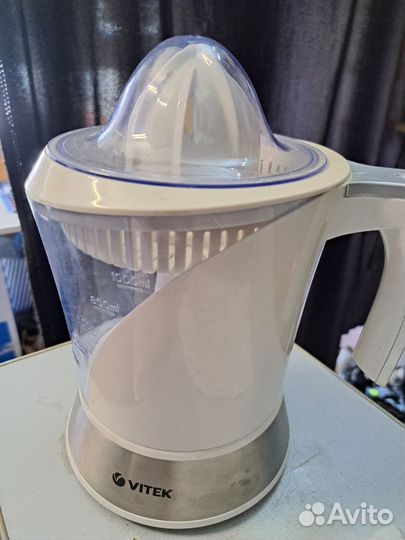 Соковыжималка для цитрусовых