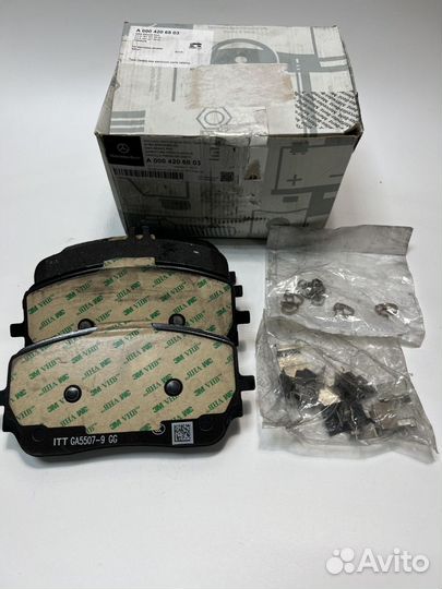 Тормозные колодки A0004206803 Mercedes