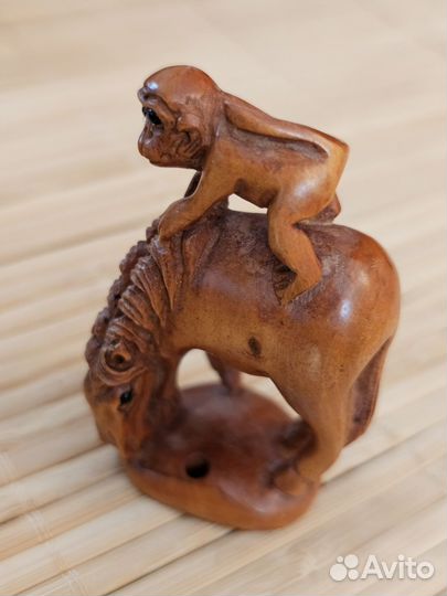 Нэцке дерево