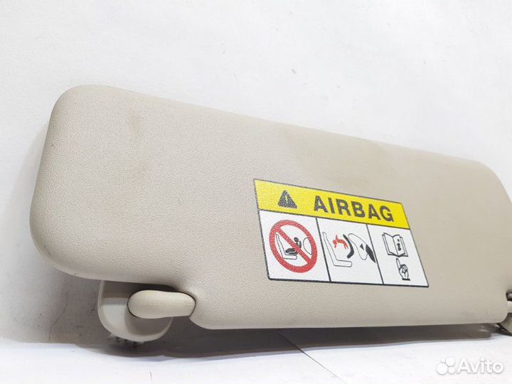 Козырек солнцезащитный левый Renault Duster 2017