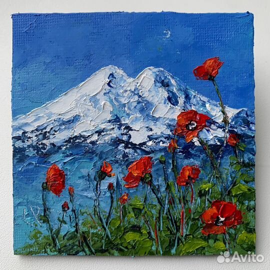 Картина-магнитик Эльбрус поле с маками 7,5*7,5 см